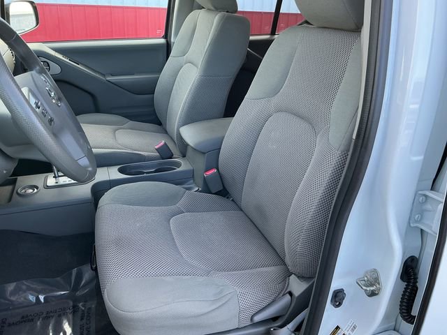 Used 2020 Nissan Frontier SV w/ Midnight Edition Floor Mats image 33