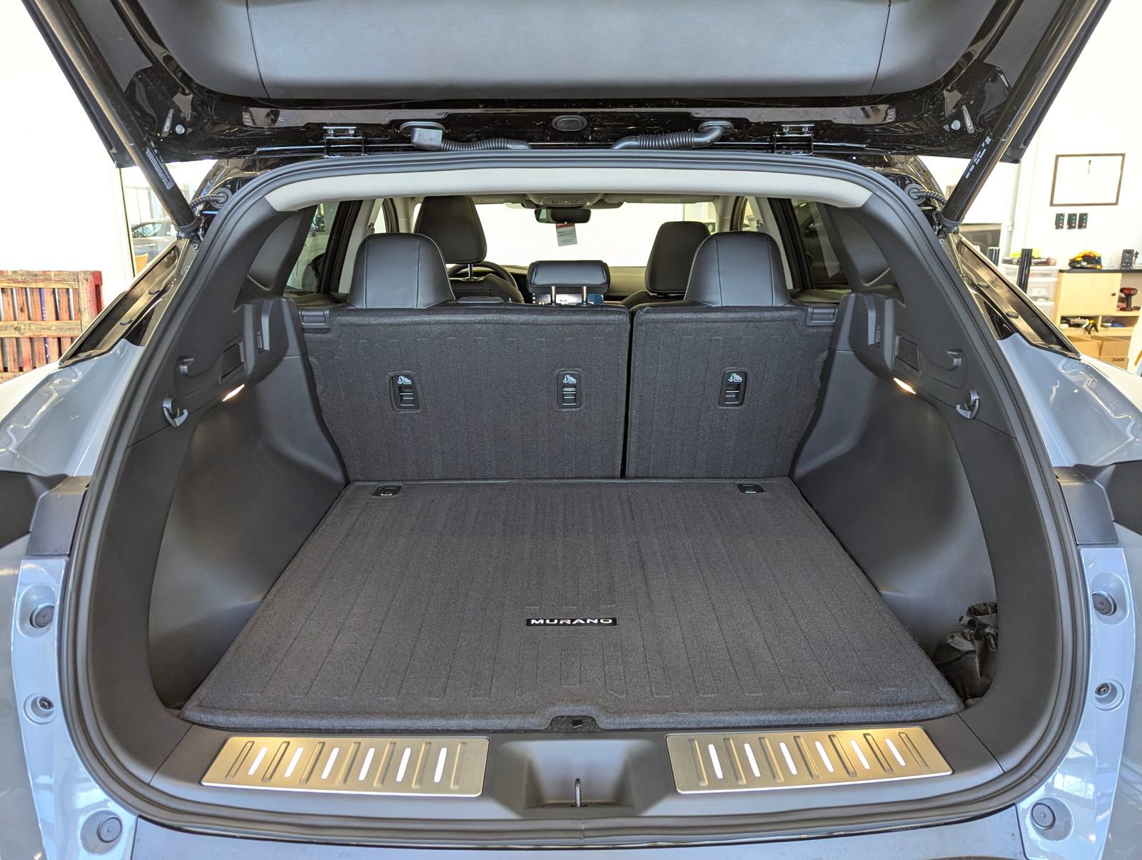 New 2025 Nissan Murano SL image 13