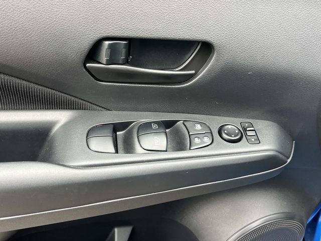Certified 2025 Nissan Kicks Play S FWD image 25