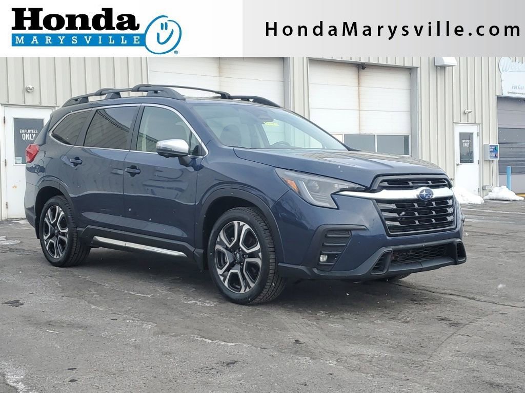 Used 2023 Subaru Ascent Limited w/ Technology Package image 1