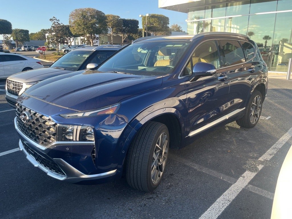 Used 2023 Hyundai Santa Fe Calligraphy w/ Cargo Package image 3