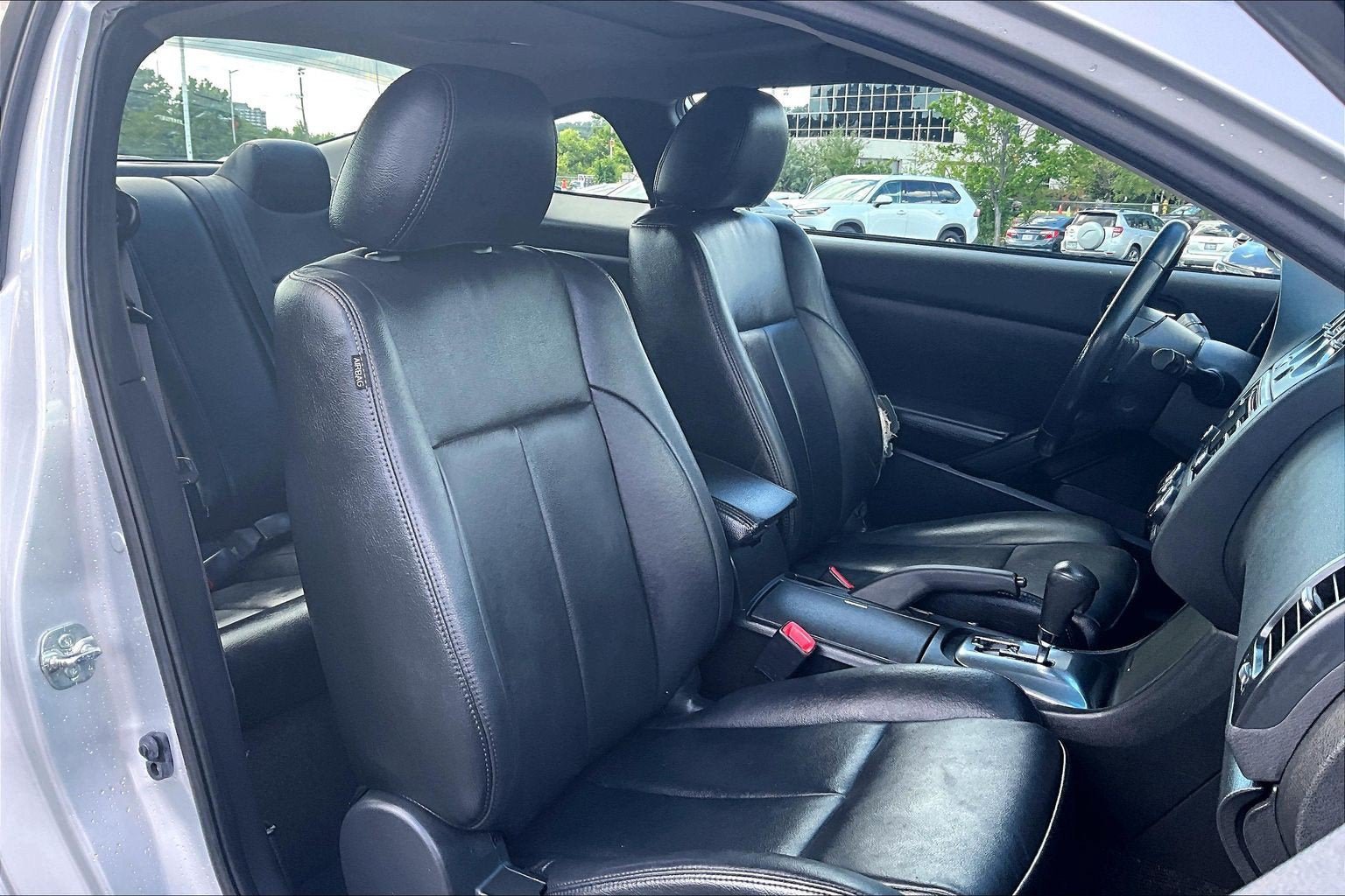 Used 2012 Nissan Altima 3.5 SR w/ 3.5SR Premium Pkg FWD image 7