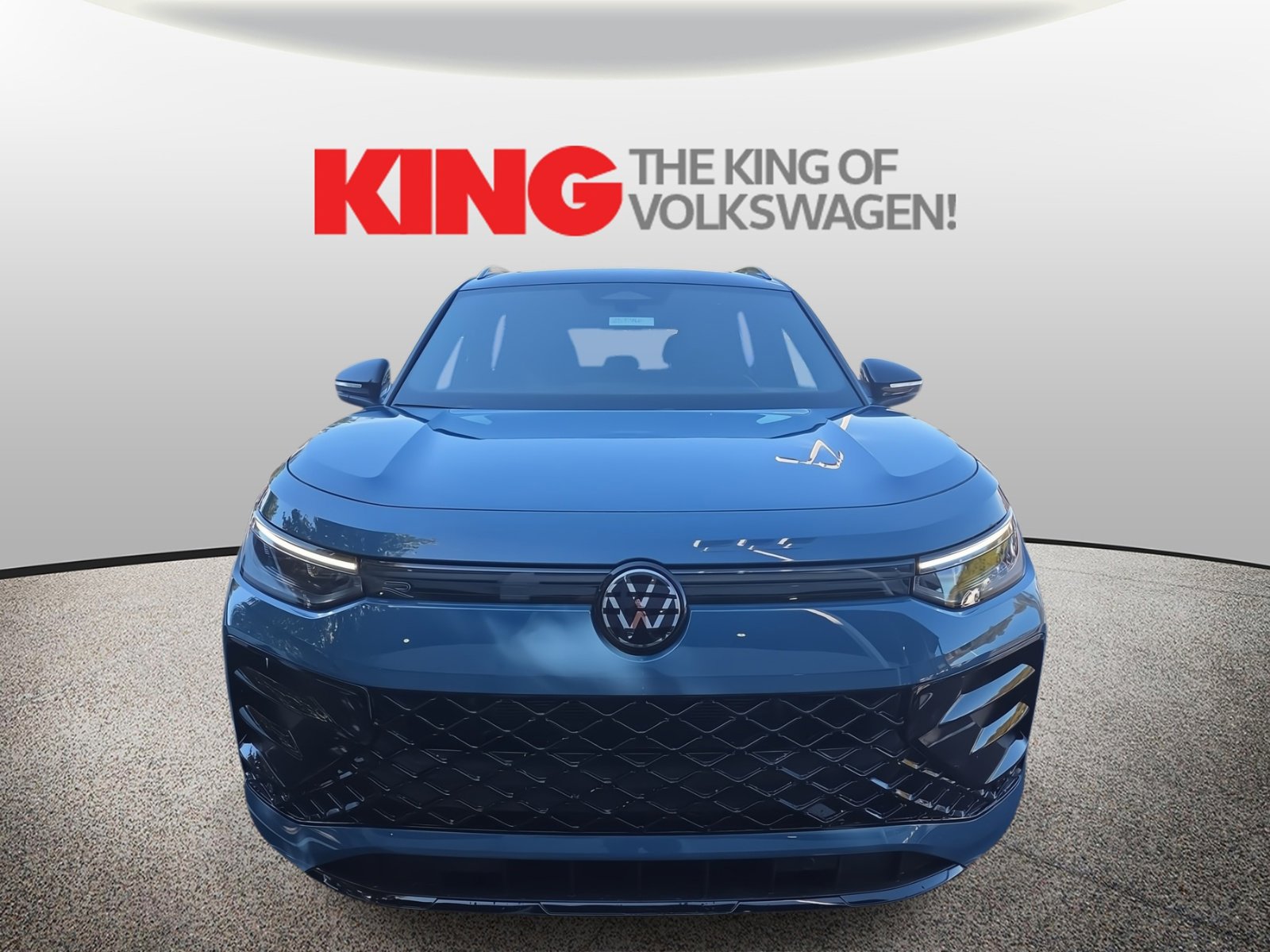 New 2025 Volkswagen Tiguan SE R-Line video 2