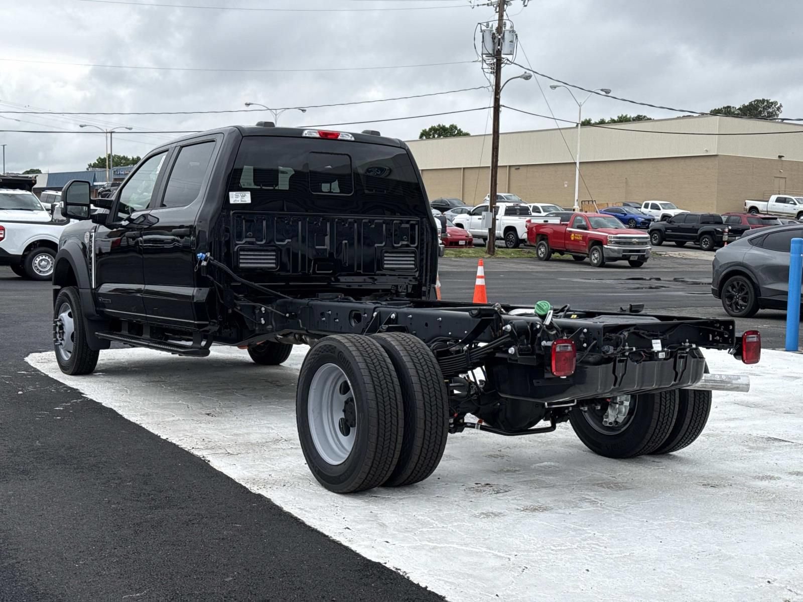 New 2026 Ford F550 4x4 Crew Cab Super Duty image 5
