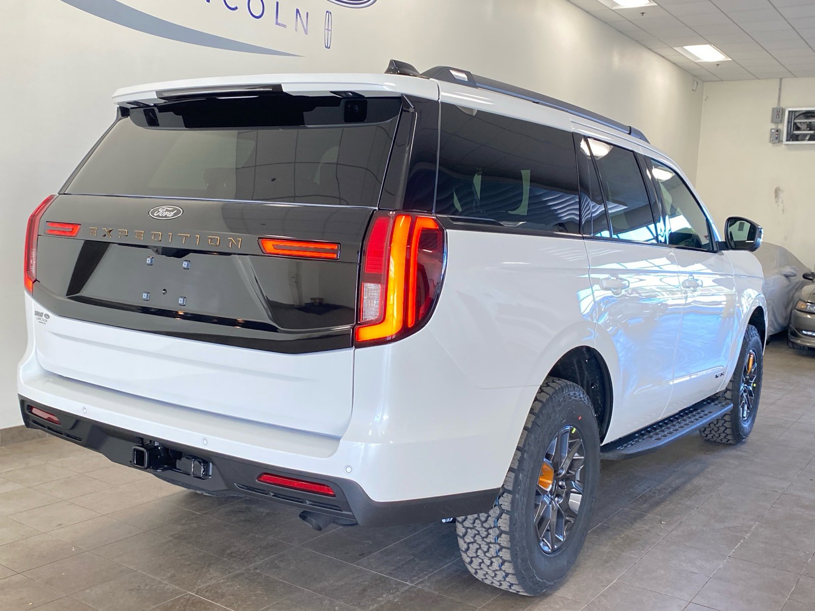 New 2026 Ford Expedition Tremor image 10