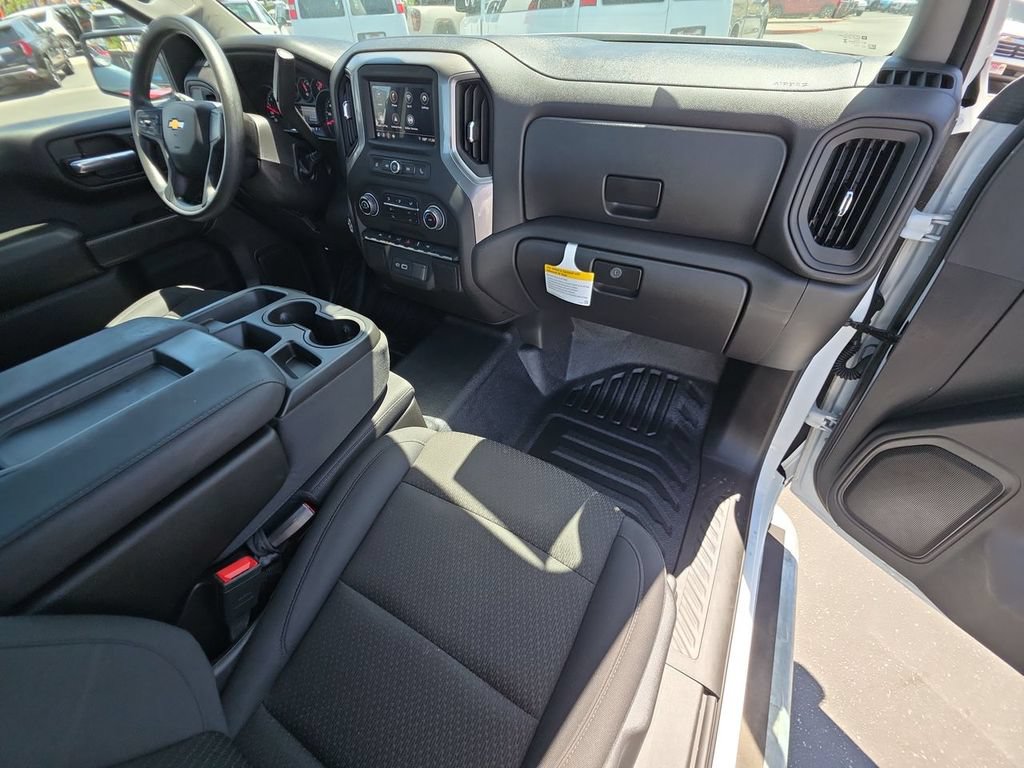 Used 2025 Chevrolet Silverado 1500 W/T RWD image 30