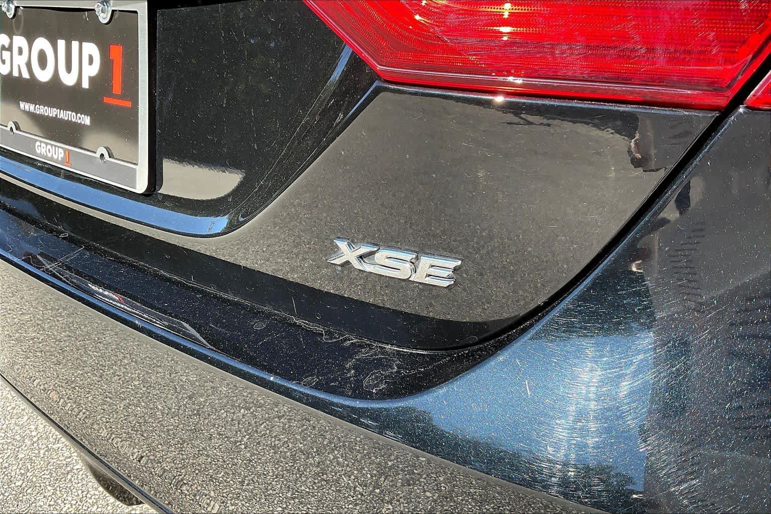 Used 2024 Toyota Camry XSE w/ Navigation Package FWD image 9