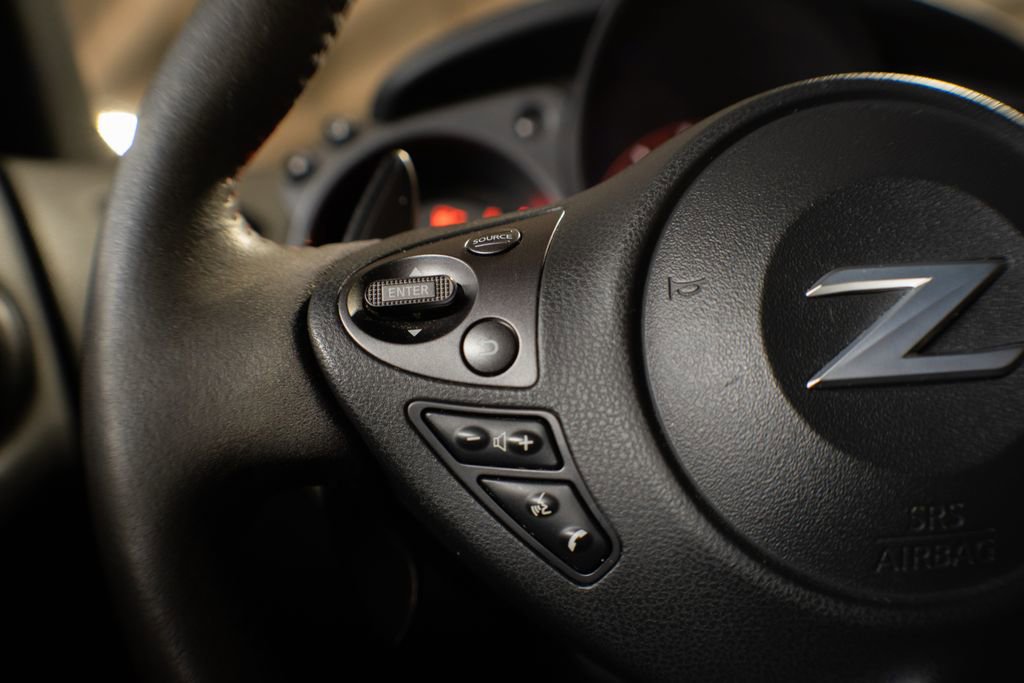 Used 2017 Nissan 370Z NISMO image 20