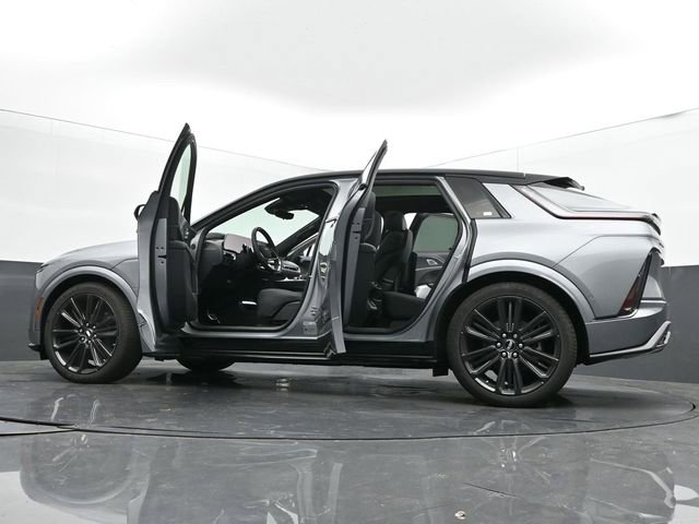 New 2026 Cadillac Lyriq V image 67