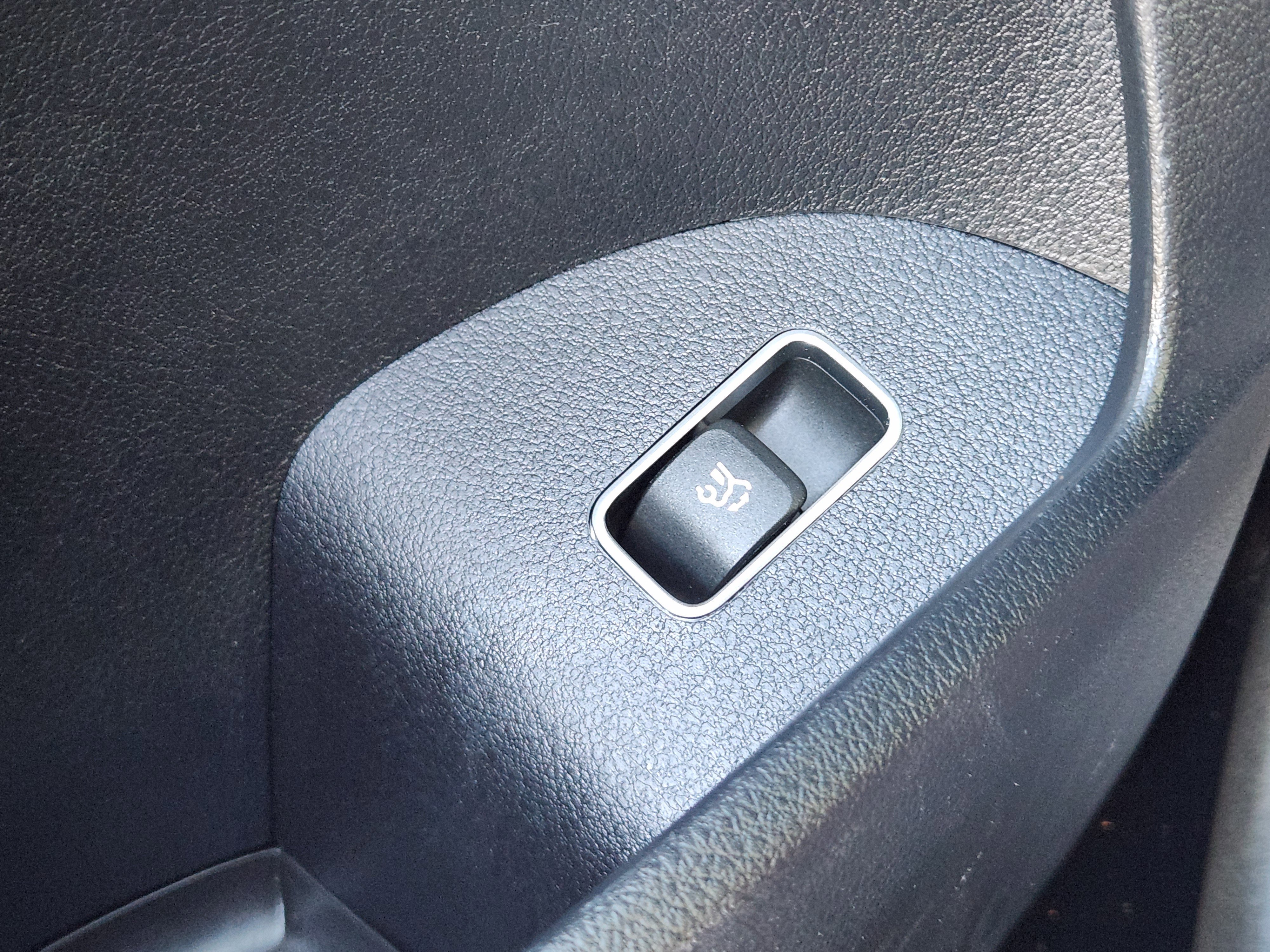Used 2023 Mercedes-Benz GLS 450 4MATIC image 21