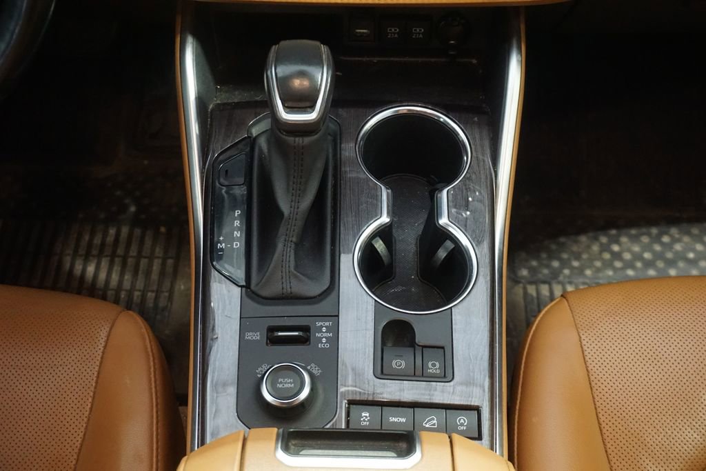 Used 2020 Toyota Highlander Platinum image 31