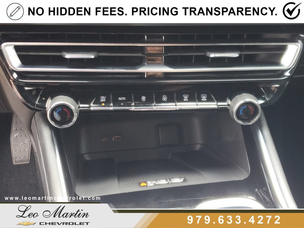 Used 2025 Chevrolet Traverse Z71 w/ Driver Confidence Package AWD/4WD image 28