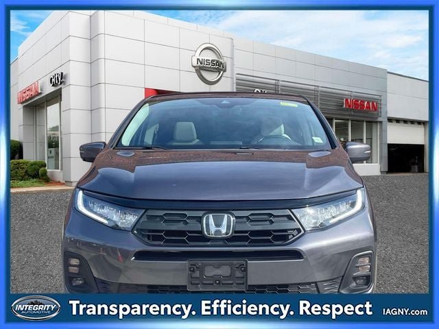 Used 2025 Honda Odyssey EX-L image 2