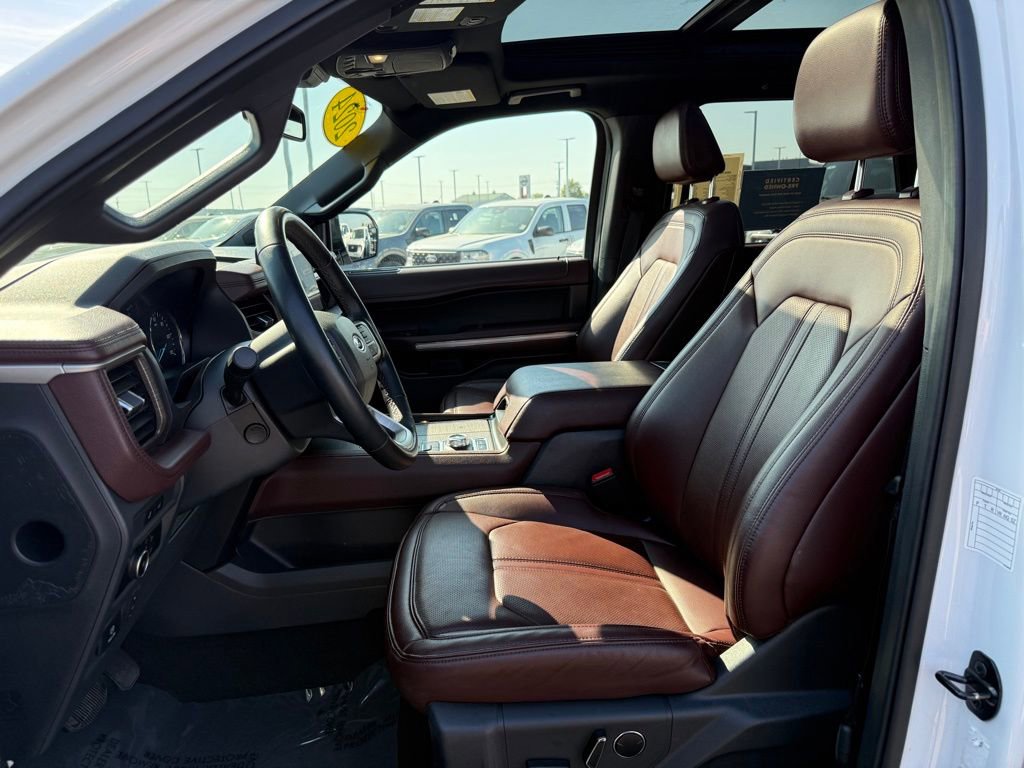 Used 2024 Ford Expedition Max Limited image 5