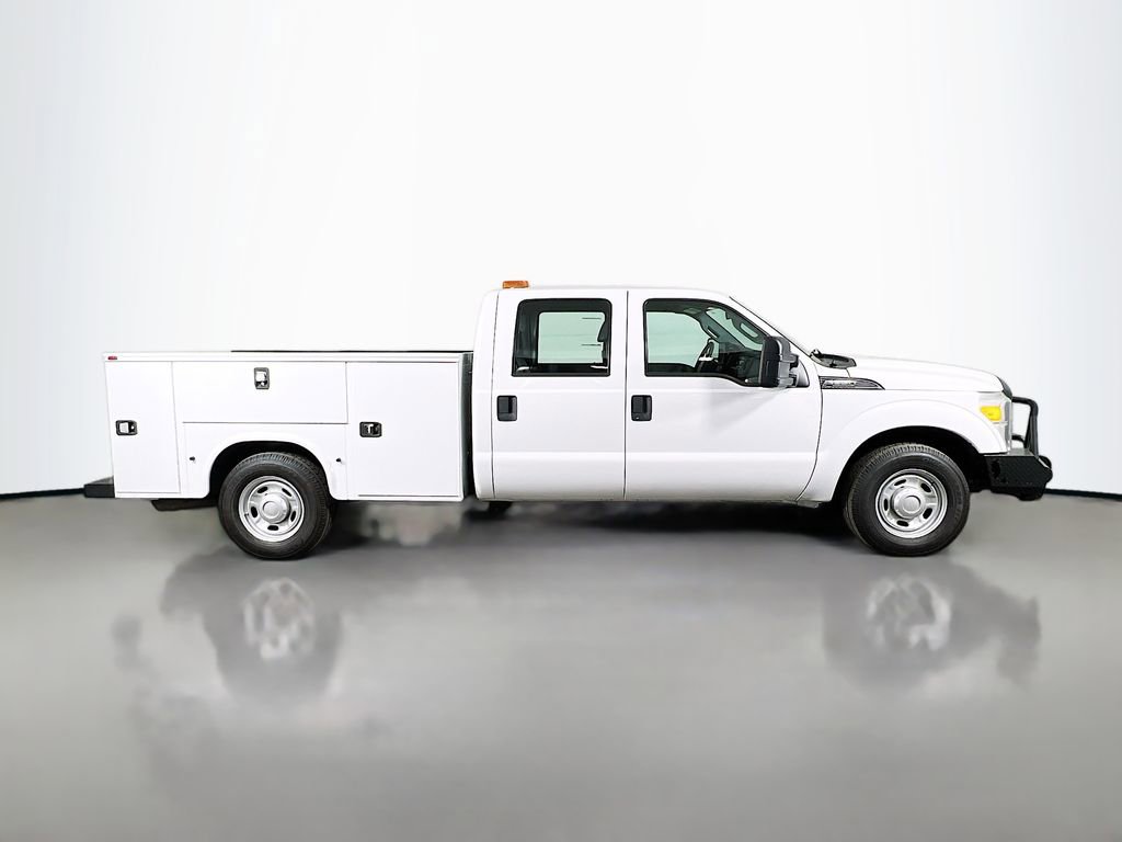 Used 2016 Ford F350 XL image 4