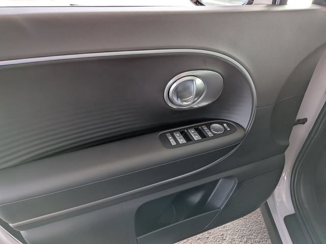 Used 2026 Hyundai Ioniq 9 S RWD image 8