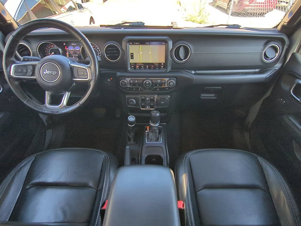 Used 2022 Jeep Gladiator Overland w/ Popular Equipment Package AWD/4WD image 17