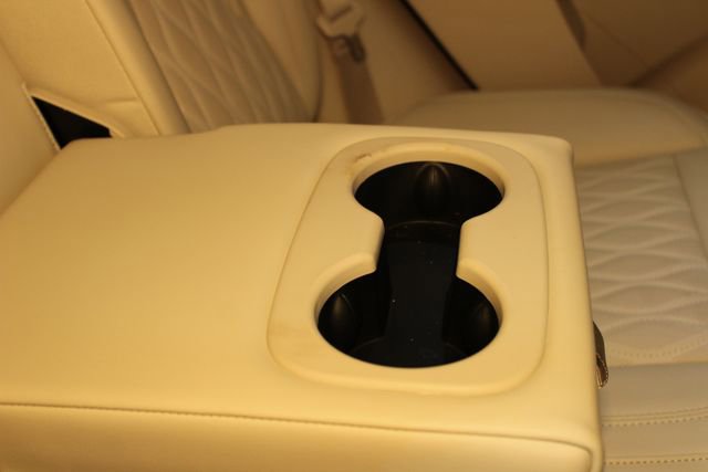 Used 2022 Buick Envision Avenir w/ Technology Package II FWD image 15