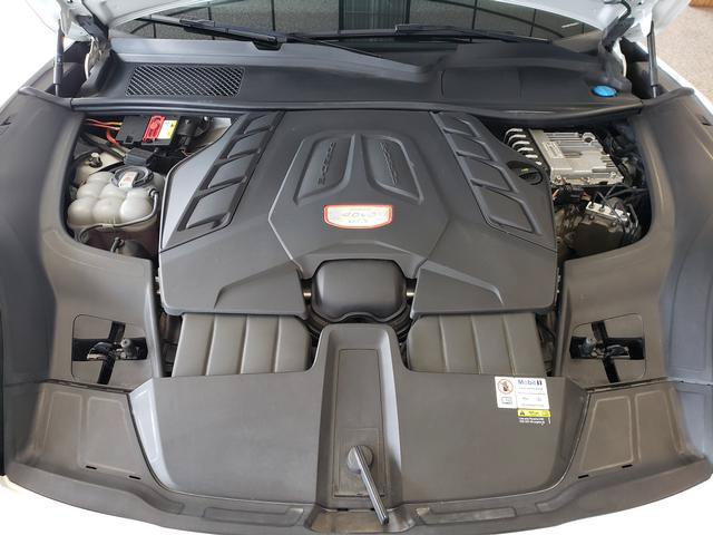 Used 2023 Porsche Cayenne GTS AWD/4WD image 26