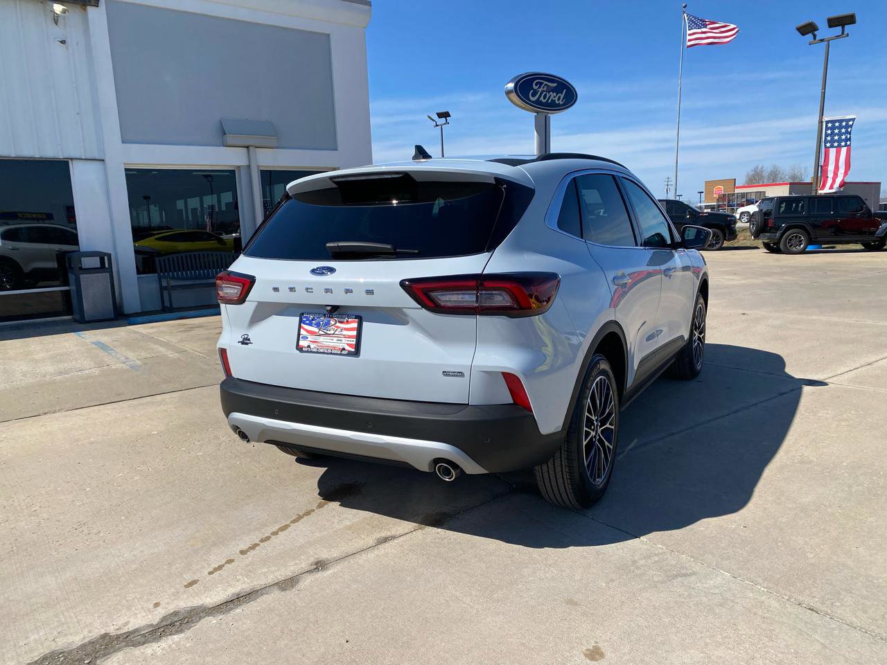 New 2025 Ford Escape SE image 5