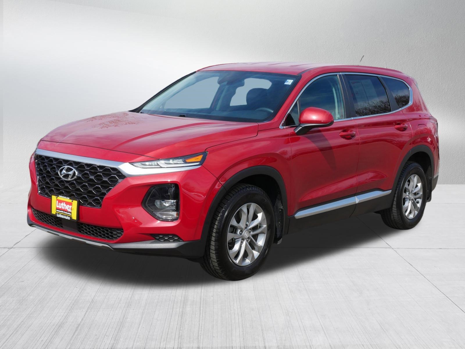 Used 2019 Hyundai Santa Fe SE AWD/4WD image 3