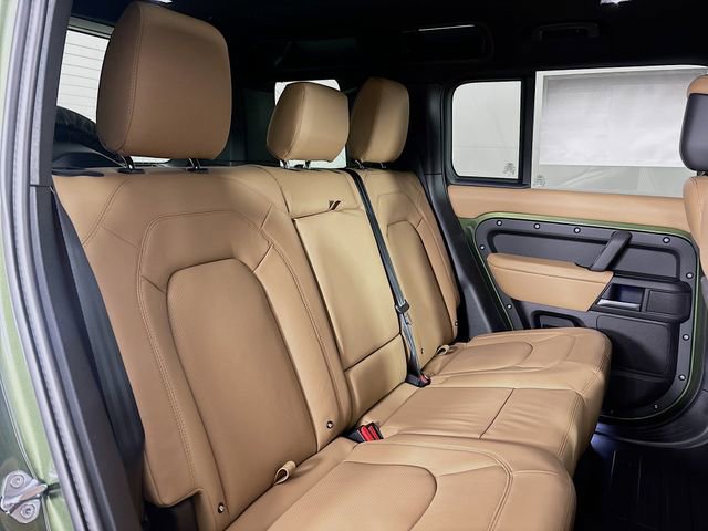 New 2026 Land Rover Defender 110 X-Dynamic SE image 24
