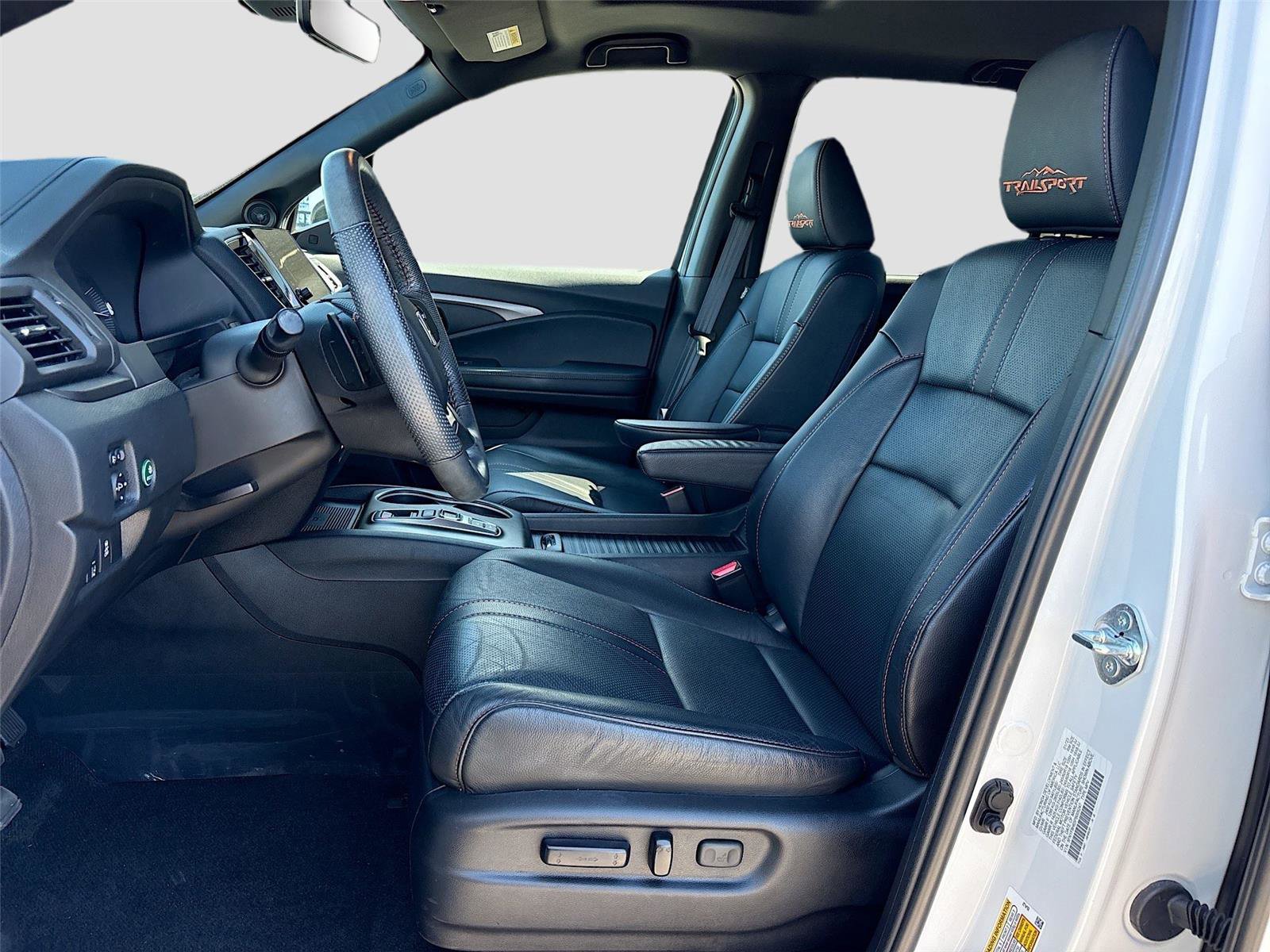Certified 2023 Honda Passport TrailSport image 26