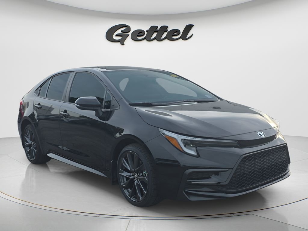 Used 2024 Toyota Corolla SE FWD image 3