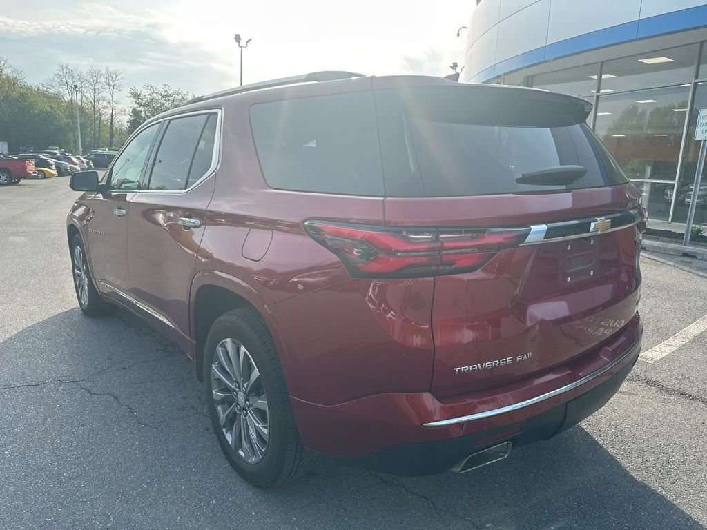 Used 2022 Chevrolet Traverse Premier w/ LPO, Cargo Package image 7