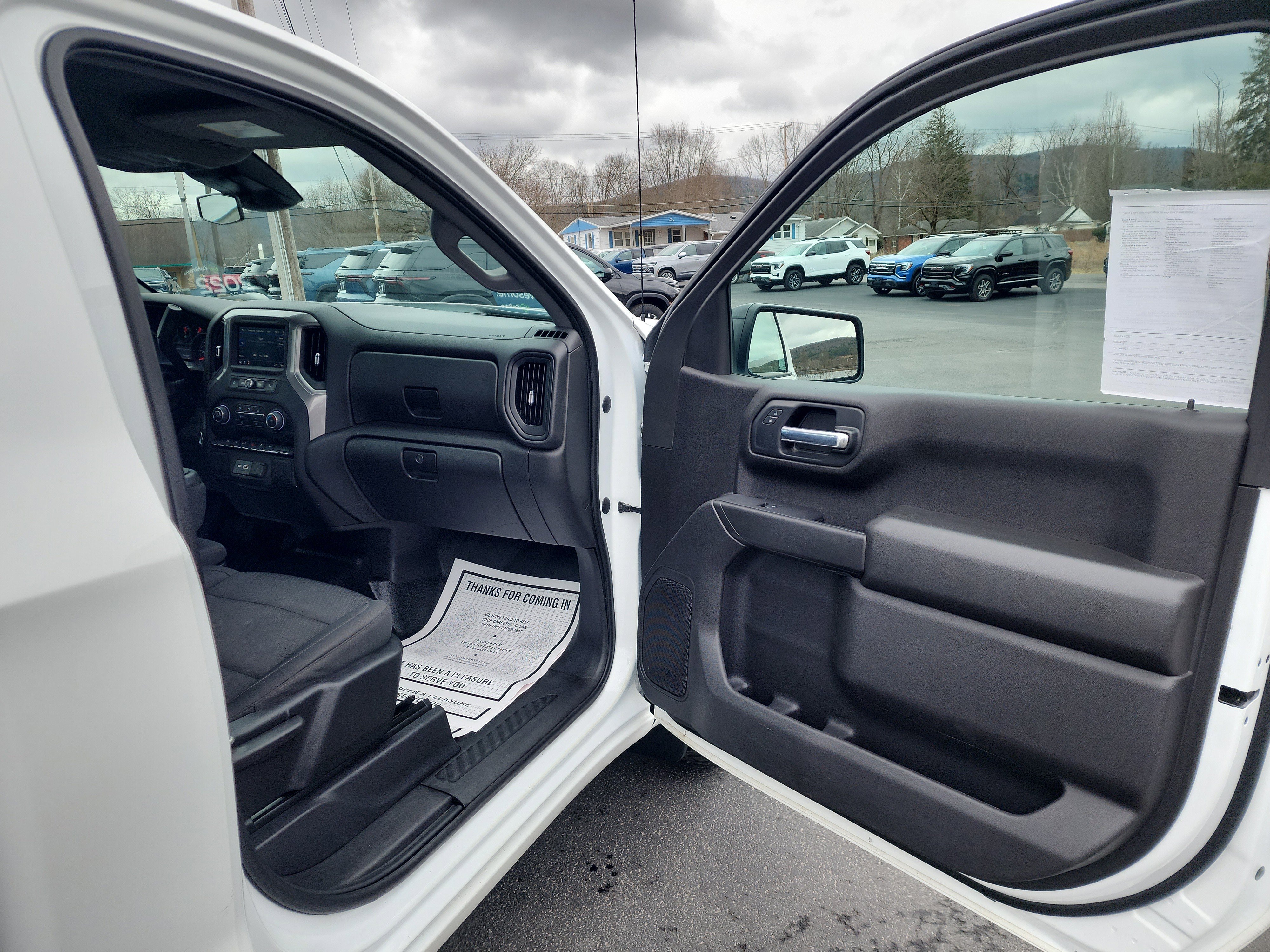 Certified 2022 Chevrolet Silverado 1500 W/T image 23