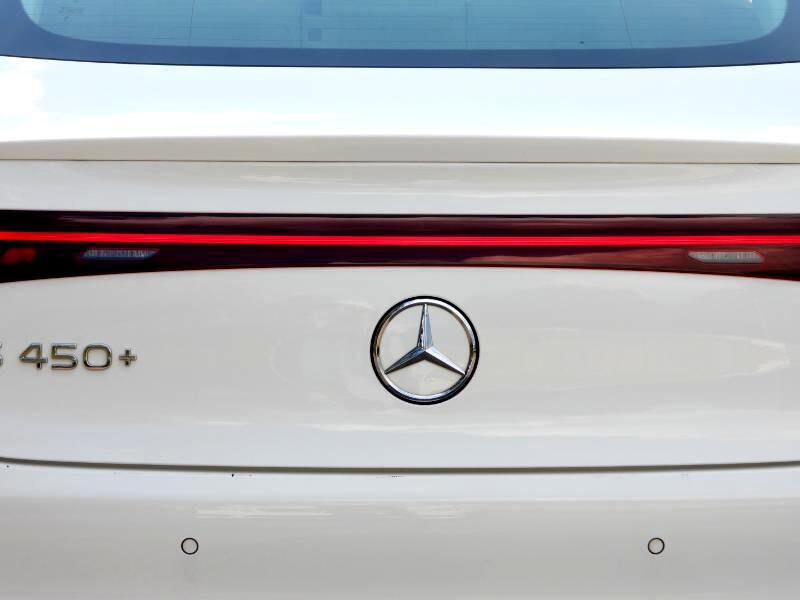Used 2022 Mercedes-Benz EQS 450+ Sedan image 21