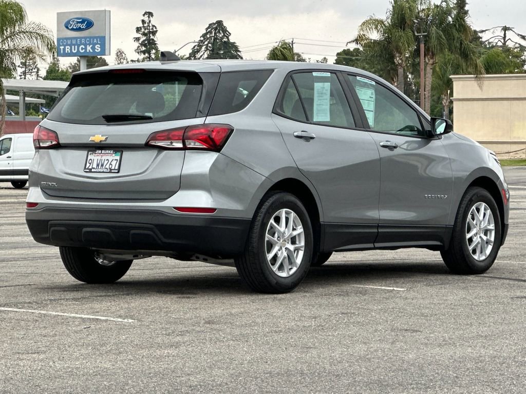 Used 2024 Chevrolet Equinox LS FWD image 3
