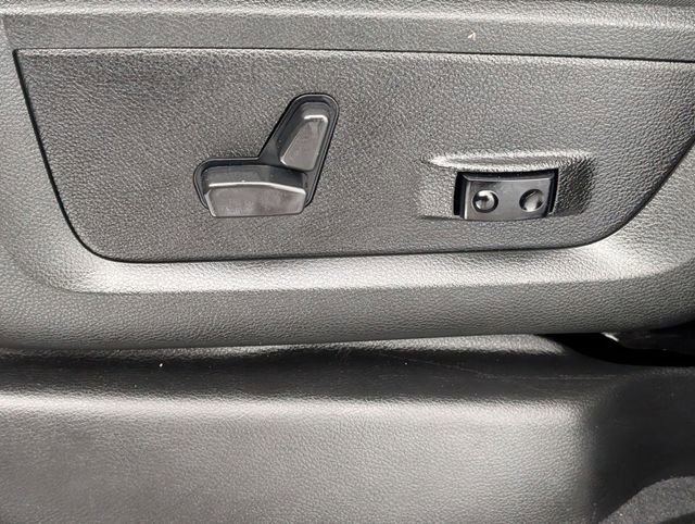 Used 2023 RAM 2500 Big Horn w/ Level 1 Equipment Group AWD/4WD image 13