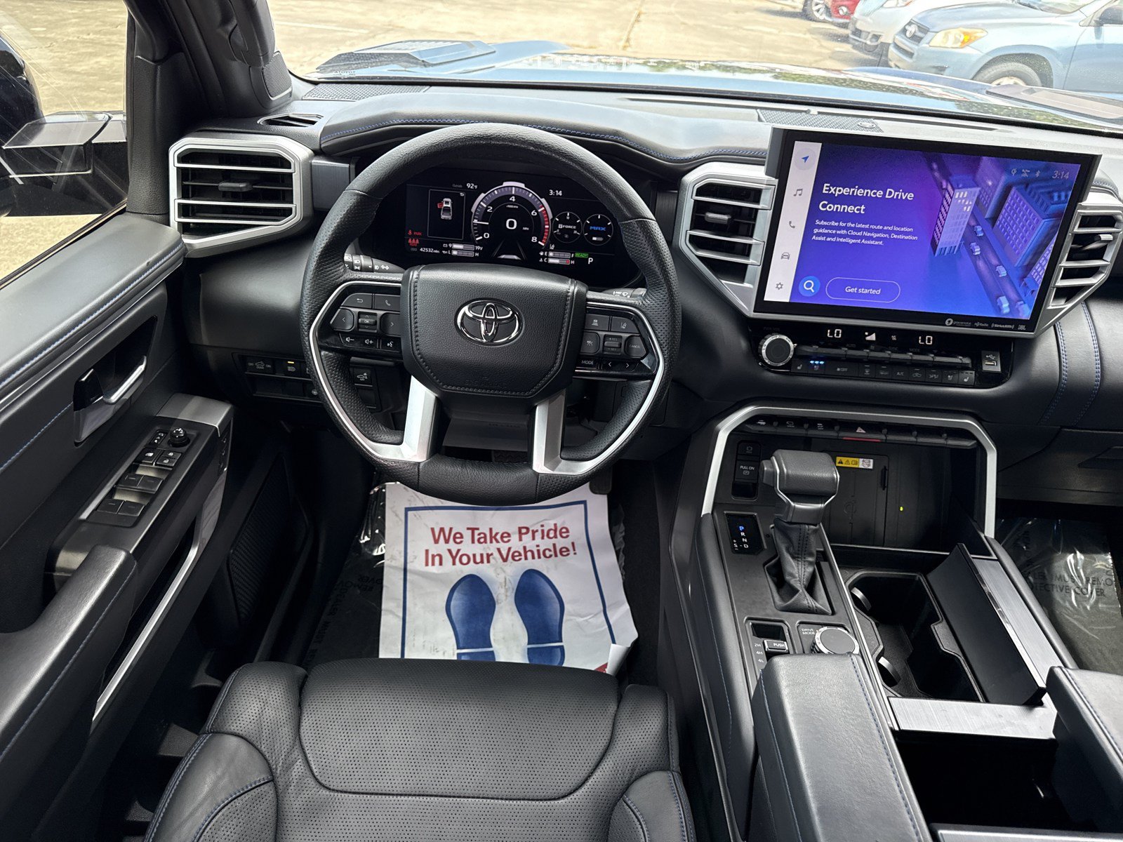 Used 2022 Toyota Tundra Platinum AWD/4WD image 16