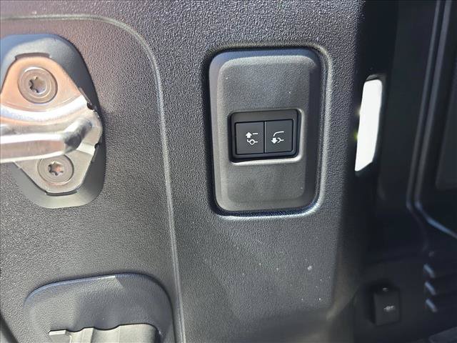 Certified 2025 Land Rover Defender 110 S AWD/4WD image 13