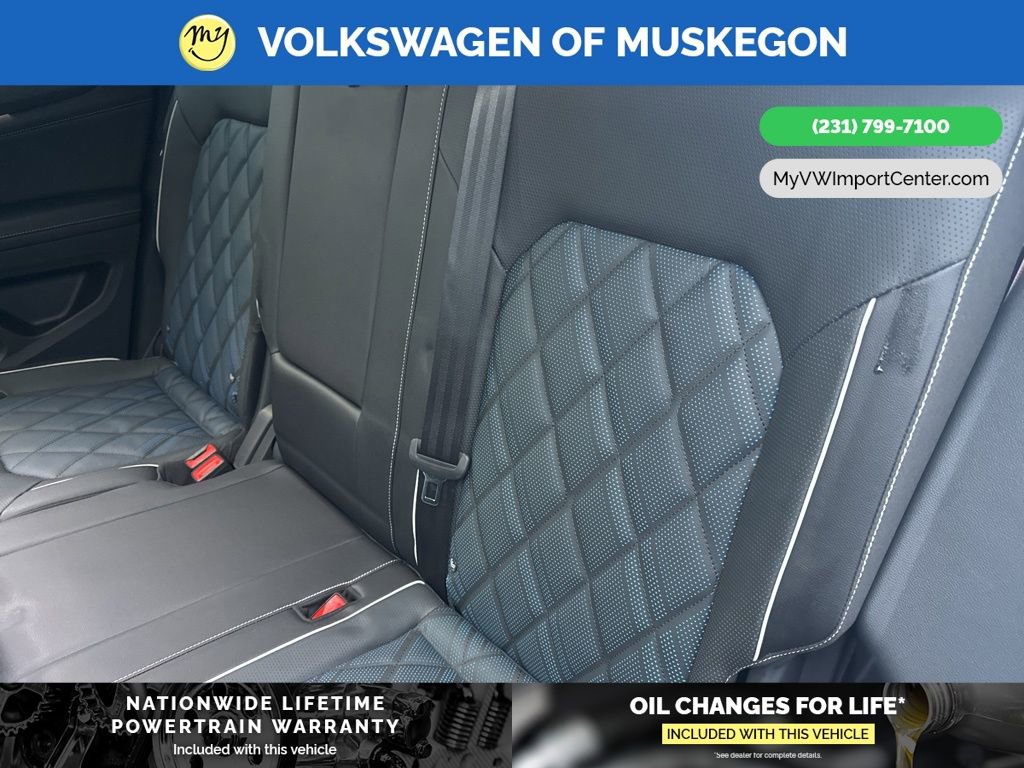 New 2026 Volkswagen Atlas Cross Sport SEL Premium R-Line image 24