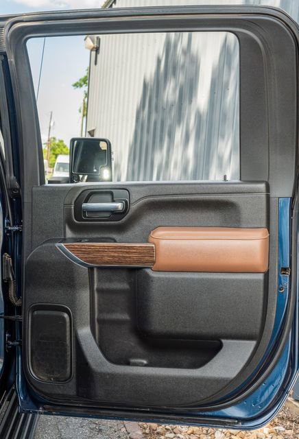 Used 2022 Chevrolet Silverado 3500 High Country image 39