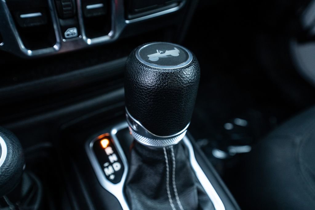 Used 2022 Jeep Wrangler Unlimited Sahara image 22