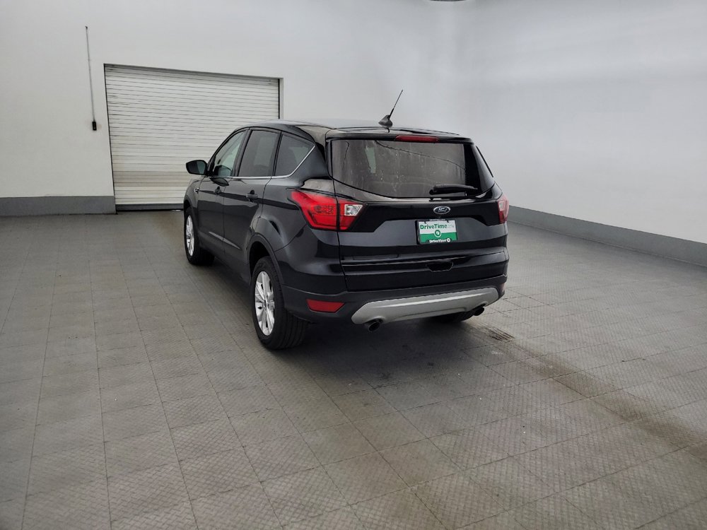 Used 2019 Ford Escape SE AWD/4WD image 5