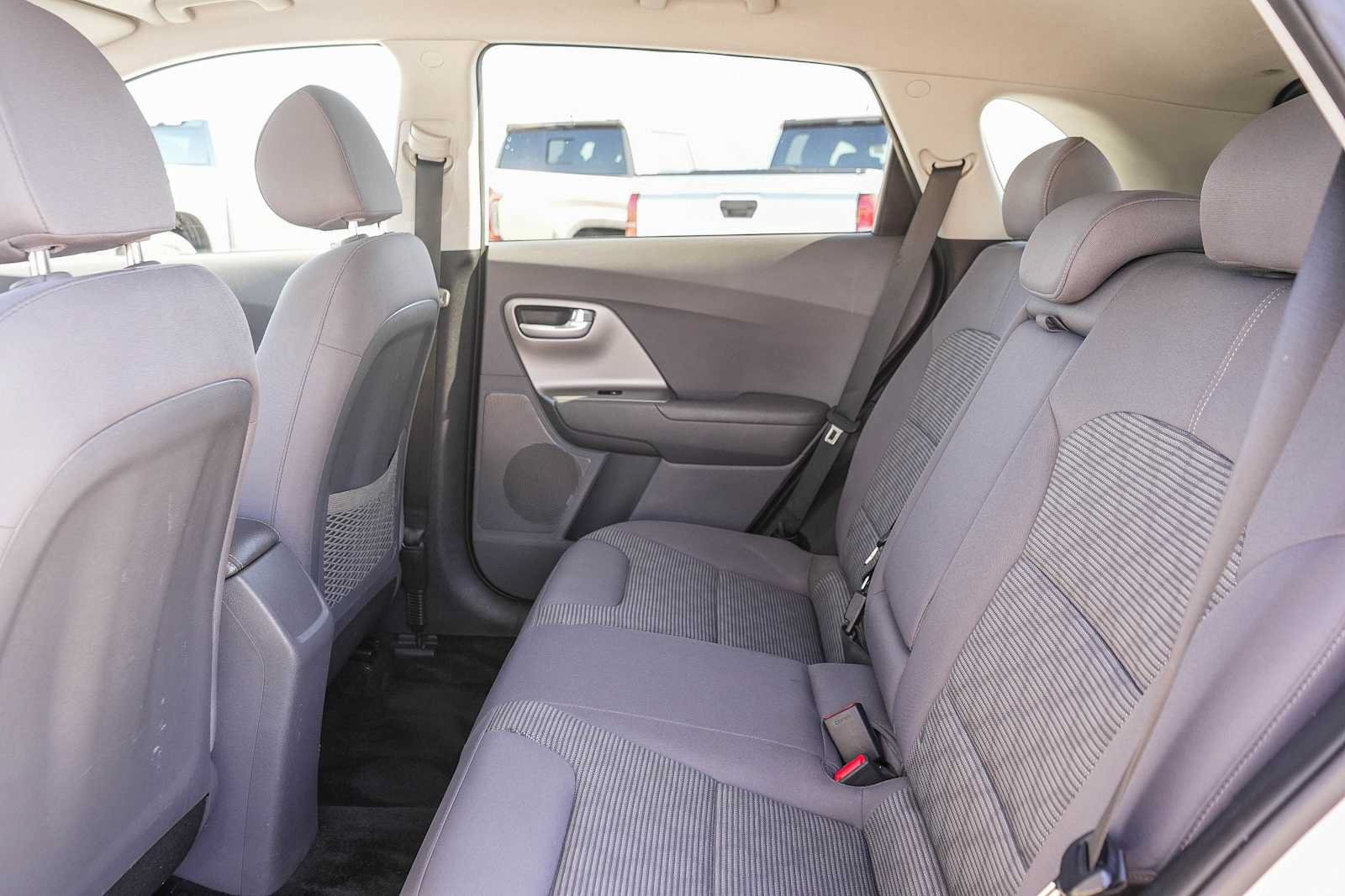 Used 2019 Kia Niro LX FWD image 18