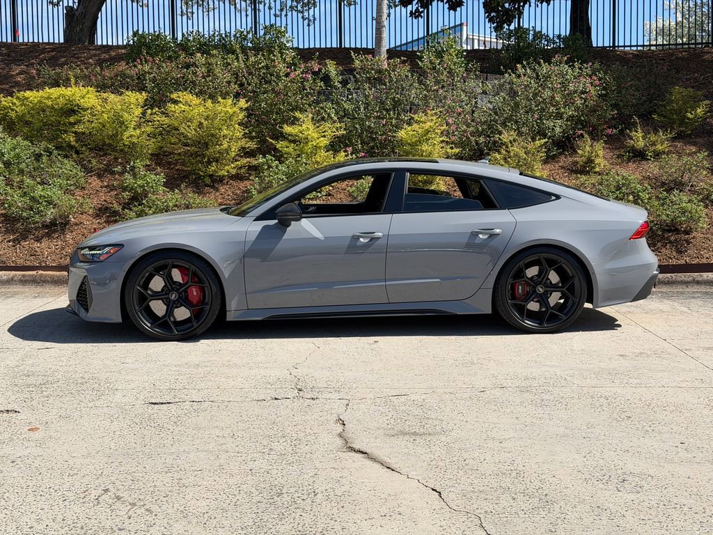 Used 2025 Audi RS 7 Performance image 6