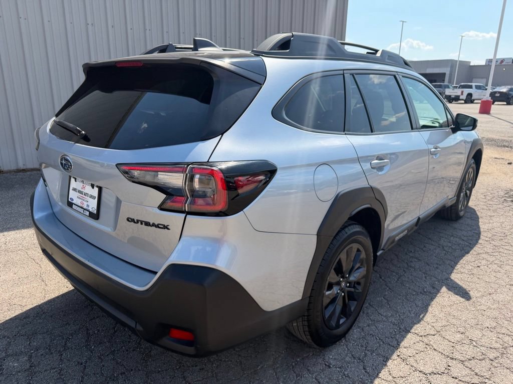 Used 2023 Subaru Outback Onyx Edition AWD/4WD image 5