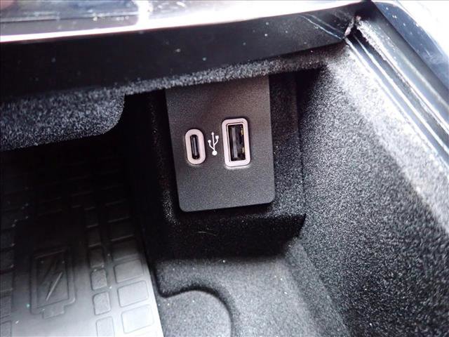 Used 2023 Lincoln Nautilus Black Label w/ Class II Trailer Tow Package image 22