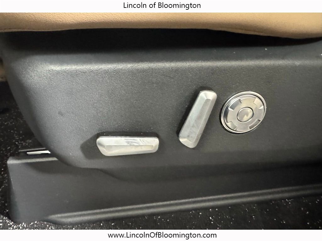 New 2025 Lincoln Navigator L Black Label image 29