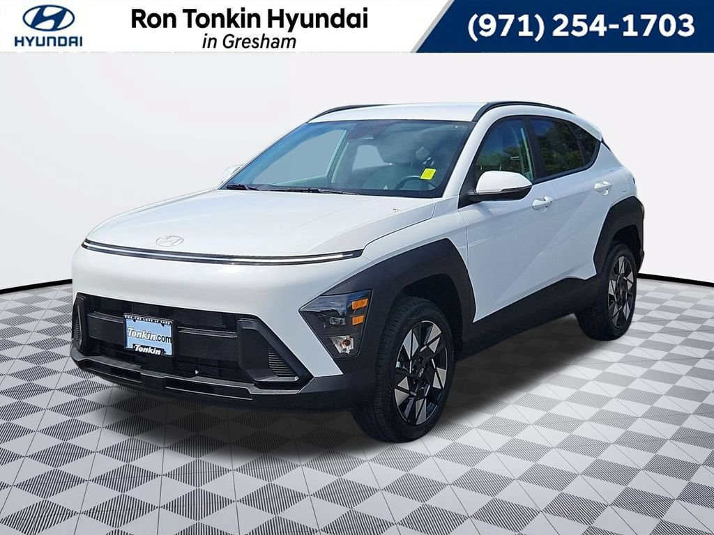 Certified 2025 Hyundai Kona SEL AWD/4WD image 1