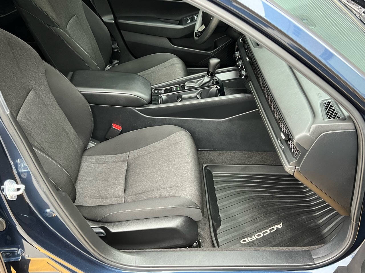 Used 2024 Honda Accord EX image 19