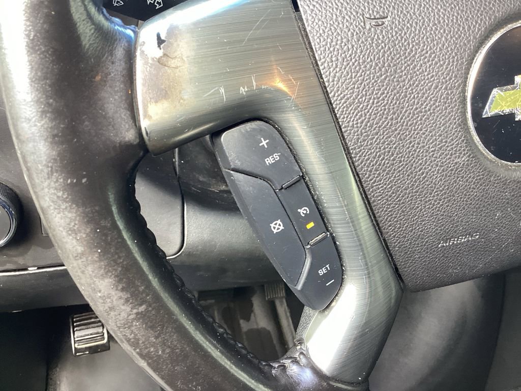 Used 2017 Chevrolet Express 2500 image 30