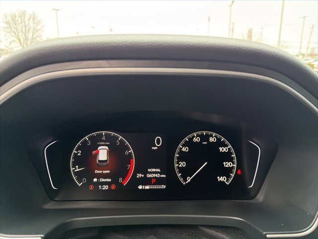 Used 2023 Honda Pilot Sport image 14