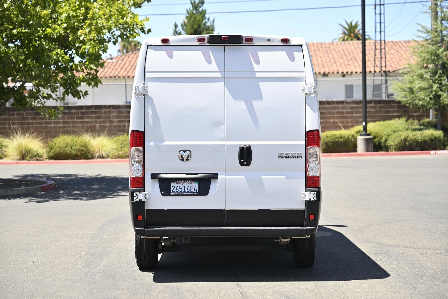 Used 2023 RAM ProMaster 2500 FWD image 6