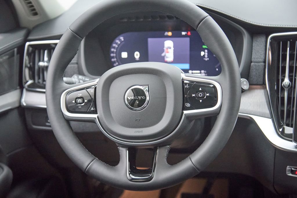 New 2026 Volvo XC90 T8 Ultra w/ Protection Package image 29